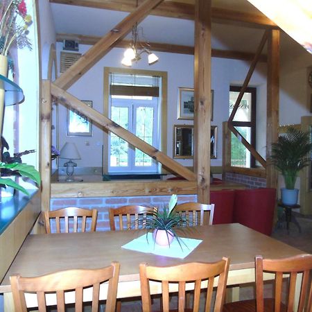 Toris Inn Trinec Buitenkant foto