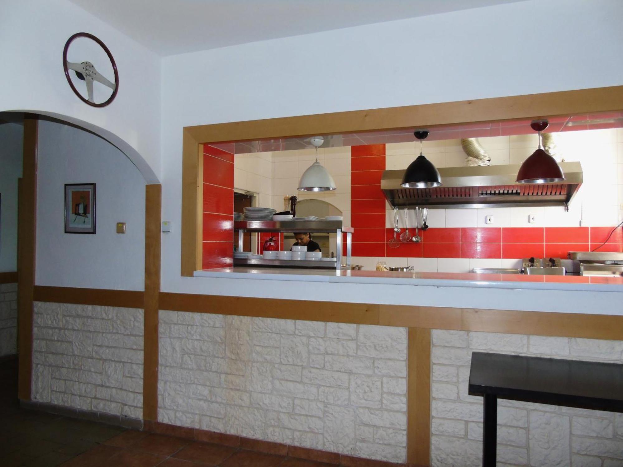 Toris Inn Trinec Buitenkant foto